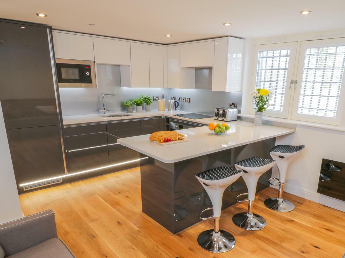 George Stephenson Engine Shed Apartment วิทบี ภายนอก รูปภาพ